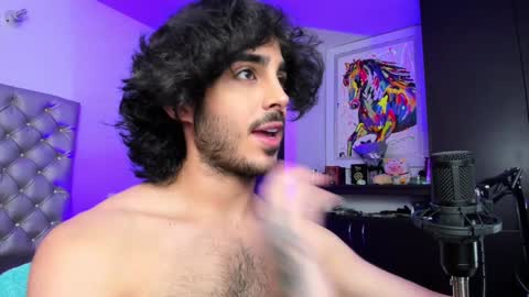 Snapshot of novacry chatting on 01-31-25, 04:48 Nova online show from 01-31-25, 04:48