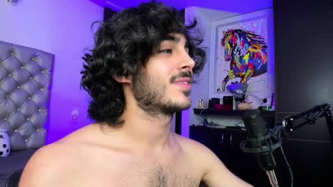 Snapshot of novacry chatting on 02-05-25, 02:59 Nova online show from 02-05-25, 02:59