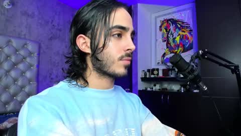 Snapshot of novacry chatting on 02-18-25, 12:17 Nova online show from 02-18-25, 12:17