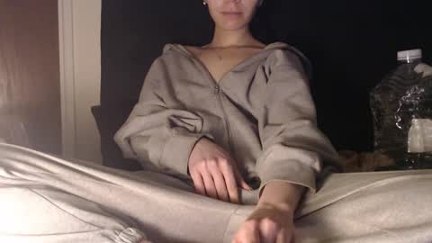 Olivia online show from 01-17-25, 05:11