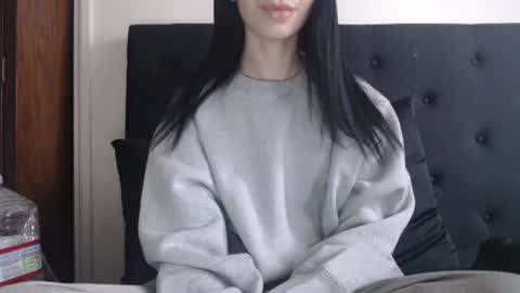 Olivia online show from 11-09-25, 08:18