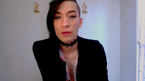 Snapshot of novanyx11 chatting on 12-16-25, 10:26 Nova... online show from 12-16-25, 10:26