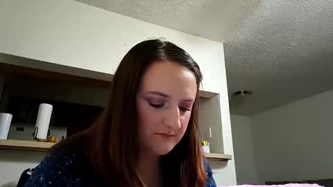 Snapshot of novarose233609 chatting on 02-09-25, 02:17 novarose233609 online show from 02-09-25, 02:17