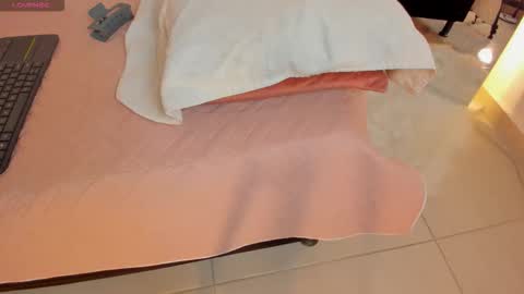 novasilk online show from 03-21-26, 06:11