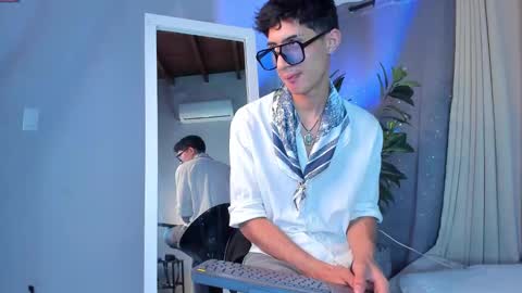 Nova online show from 09-11-25, 03:56