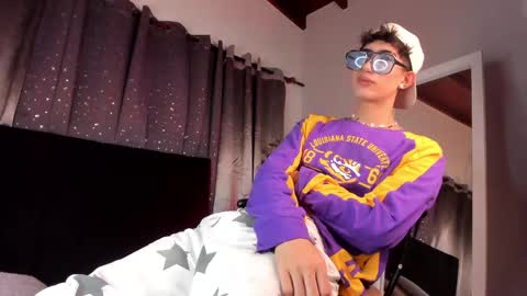 Nova online show from 11-17-25, 07:41