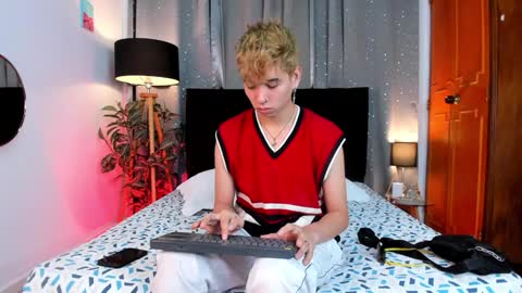 NovayBrian online show from 01-14-25, 04:36