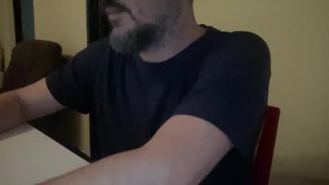 Snapshot of novio_muyalto chatting on 11-05-25, 10:43 novio_muyalto online show from 11-05-25, 10:43