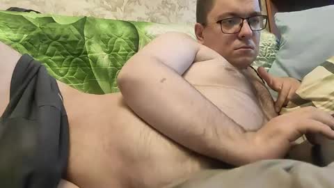 Snapshot of nsexual chatting on 12-14-24, 12:23 Alistair online show from 12-14-24, 12:23