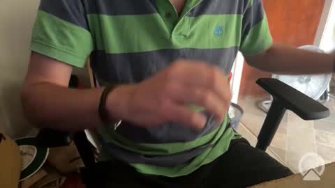 Snapshot of nsw2114 chatting on 03-12-26, 08:37 nsw2114 online show from 03-12-26, 08:37