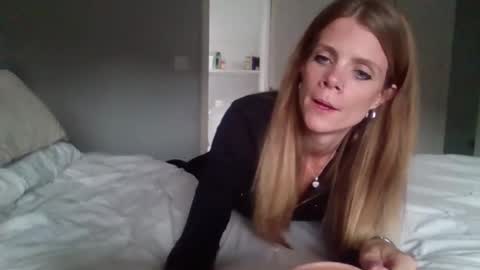 Snapshot of nudgemanalice69 chatting on 10-13-25, 08:25 Alice  Nudgeman online show from 10-13-25, 08:25