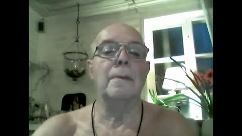 Snapshot of nudistjavist chatting on 01-05-25, 03:02 Haky online show from 01-05-25, 03:02
