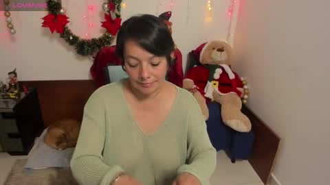 Snapshot of nuit_rose chatting on 01-07-25, 06:48 nuit_rose online show from 01-07-25, 06:48