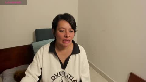 Snapshot of nuit_rose chatting on 01-08-25, 07:34 nuit_rose online show from 01-08-25, 07:34