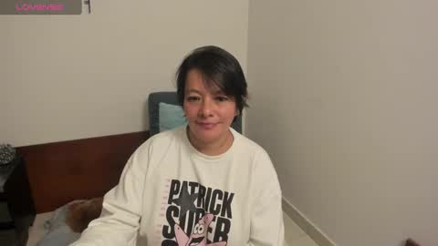 Snapshot of nuit_rose chatting on 01-24-25, 02:39 nuit_rose online show from 01-24-25, 02:39