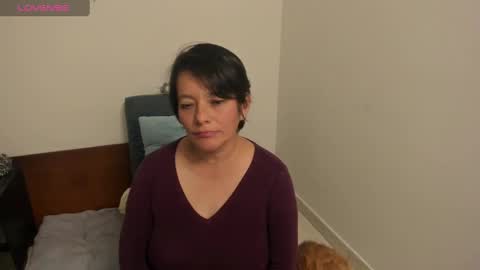 Snapshot of nuit_rose chatting on 01-25-25, 05:18 nuit_rose online show from 01-25-25, 05:18