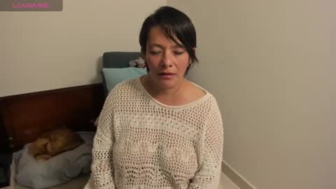 Snapshot of nuit_rose chatting on 02-11-25, 05:05 nuit_rose online show from 02-11-25, 05:05