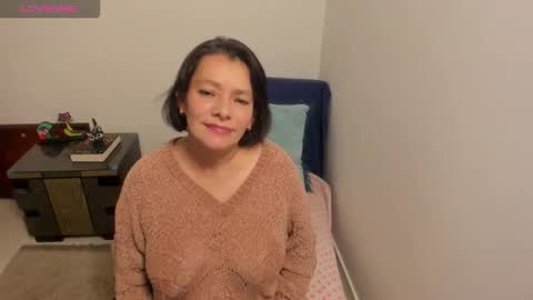 Snapshot of nuit_rose chatting on 10-12-25, 02:21 nuit_rose online show from 10-12-25, 02:21