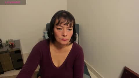 nuit_rose online show from 01-19-26, 02:37