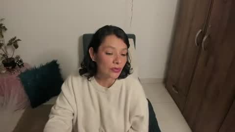 nuit_rose online show from 06-28-26, 01:11
