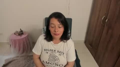 nuit_rose online show from 07-25-26, 12:58
