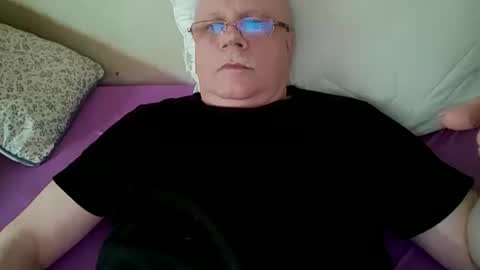 nukiss online show from 03-08-25, 01:36