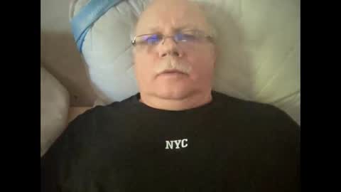 nukiss online show from 10-23-25, 09:08