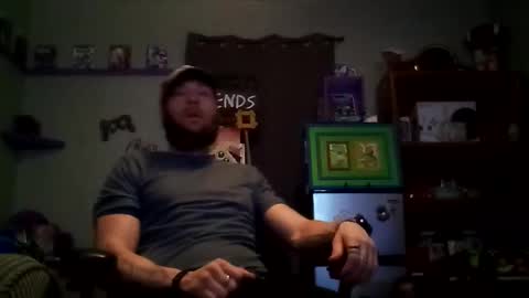 Awwwww Hey Sweetie Pies. Welcome To The Sweetie Pie Lounge. Enjoy The Dad-Cast. SweetCorny Fun-loving Dad Talk. online show from 02-12-25, 01:30