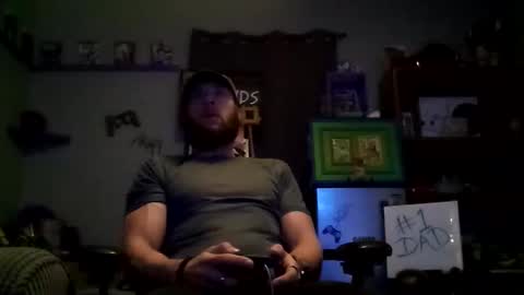 Awwwww Hey Sweetie Pies. Welcome To The Sweetie Pie Lounge. Enjoy The Dad-Cast. SweetCorny Fun-loving Dad Talk. online show from 02-21-25, 08:18