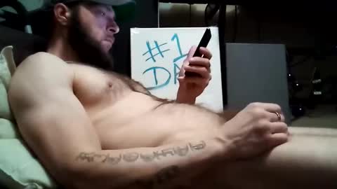 Awwwww Hey Sweetie Pies. Welcome To The Sweetie Pie Lounge. Enjoy The Dad-Cast. SweetCorny Fun-loving Dad Talk. online show from 03-11-25, 04:21