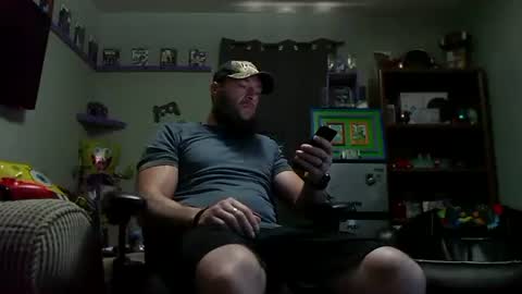 Awwwww Hey Sweetie Pies. Welcome To The Sweetie Pie Lounge. Enjoy The Dad-Cast. SweetCorny Fun-loving Dad Talk. online show from 09-23-25, 02:53