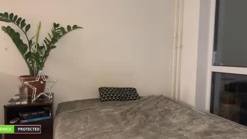 nura_foxx online show from 01-18-25, 03:31