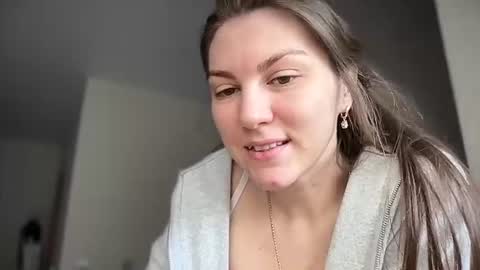 Ema online show from 04-20-26, 10:29