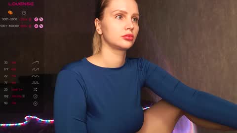 Snapshot of nutcrewlove chatting on 09-24-25, 08:45 WEELCOMEEEEEEEEEE online show from 09-24-25, 08:45