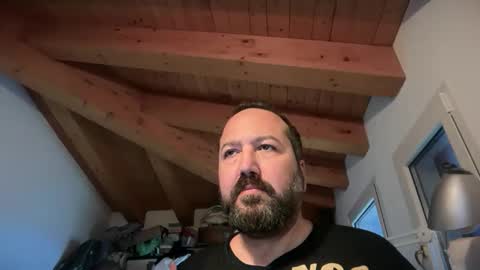 Nutelloso online show from 11-25-25, 08:25