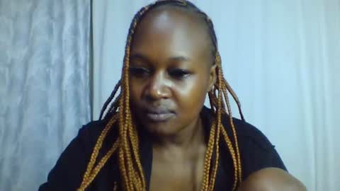 nutgal online show from 06-18-26, 12:00