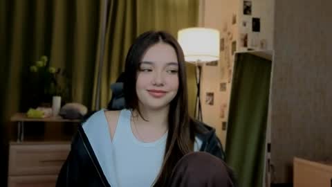 Rachel online show from 05-15-26, 07:43