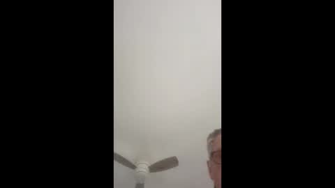 Snapshot of nutswcream chatting on 03-05-25, 06:23 Nutswithcream a quick jackpots of preeeee online show from 03-05-25, 06:23