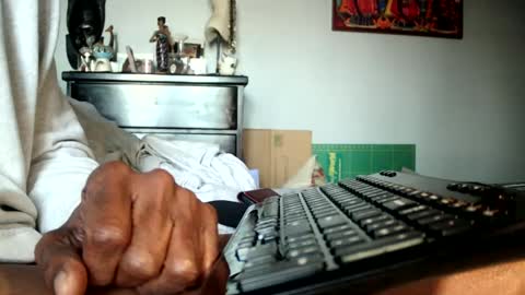 KN online show from 12-19-24, 06:23