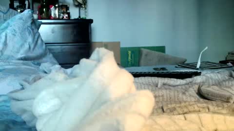 KN online show from 02-28-25, 09:55