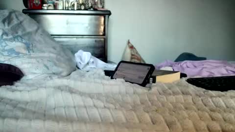 KN online show from 09-22-25, 07:49