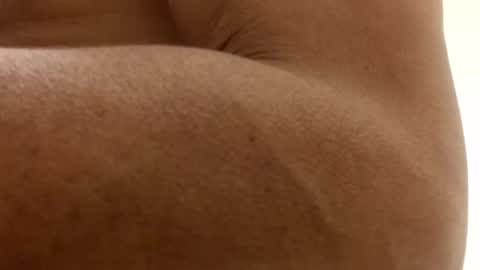 Snapshot of nyanez322 chatting on 01-02-25, 08:39 nyanez322 online show from 01-02-25, 08:39