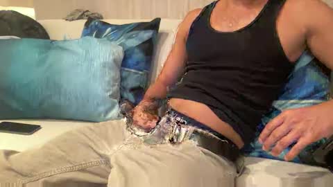 Snapshot of nyc2100 chatting on 10-19-25, 10:21 Your HOTBF online show from 10-19-25, 10:21