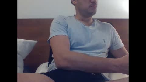 Snapshot of nycman83 chatting on 12-05-24, 03:15 NYC man online show from 12-05-24, 03:15