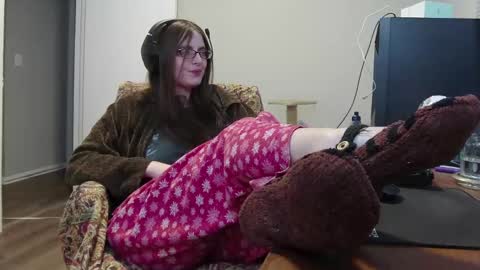 Nyctophilic online show from 02-23-25, 10:28