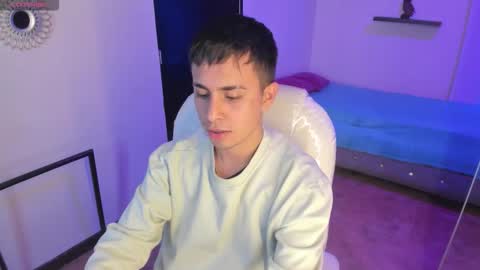 Snapshot of nyko_ds chatting on 11-18-25, 04:06 nyko_ds online show from 11-18-25, 04:06