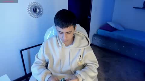 Snapshot of nyko_ds chatting on 11-26-25, 03:29 nyko_ds online show from 11-26-25, 03:29