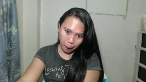 nylecummer online show from 04-28-26, 02:00