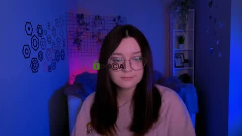 Snapshot of nymiraa chatting on 04-28-26, 07:30 Mira online show from 04-28-26, 07:30