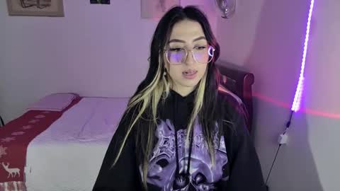 Snapshot of nymph_frida chatting on 12-10-24, 05:28 Frida online show from 12-10-24, 05:28